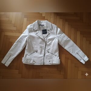 BACCINI Women's Faux Leather Belted Jacket, White NEW